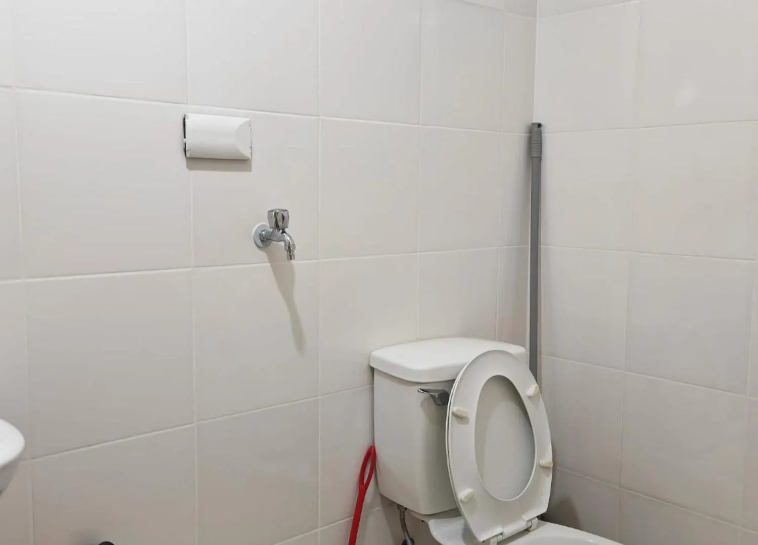 Rentwise Solutions Hotel Davao 0*,